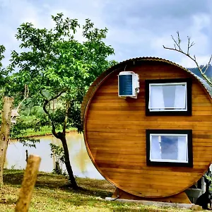 casinha-do-pomar.santa-catarina-brasil.com/